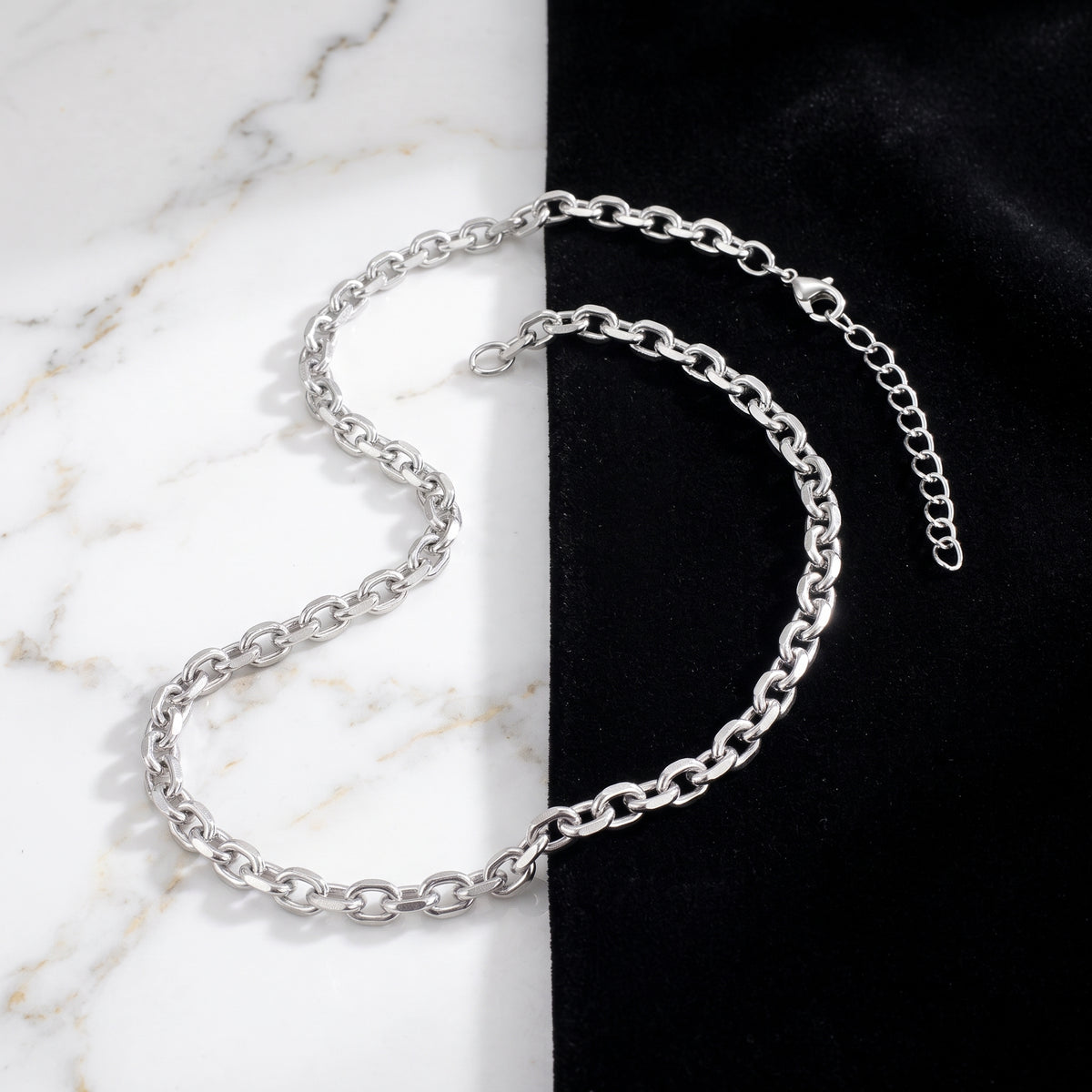 Hip Hop O Chain Beveled Edge Necklace